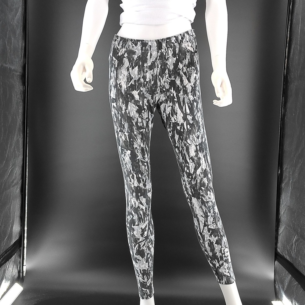 Nike Sportswear Womens Abstract Print Leggings Black White Just Do It Medium